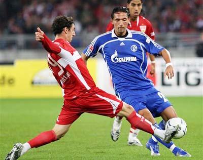 前锋线的弹 前锋线的弹